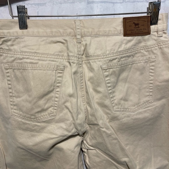 Lauren Cropped pants, Khaki, women Size 10. Excellent shape. Preowned, nice. - Picture 4 of 11